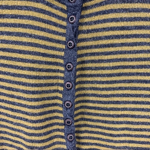 WALLACE J Crew Striped High tide Henley # 42521 - Picture 5 of 8
